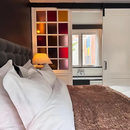 The Lastage - Couette-café 4*